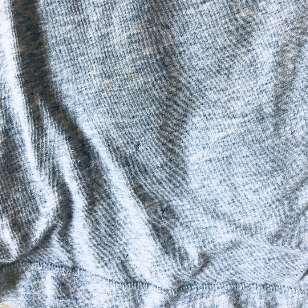 PINK Victoria’s Secret Tee - Picture 3 of 6